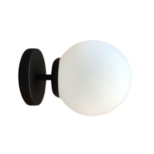 Aplique 1 luz E27 globo vidrio opal 8x15cm con caño corto negro